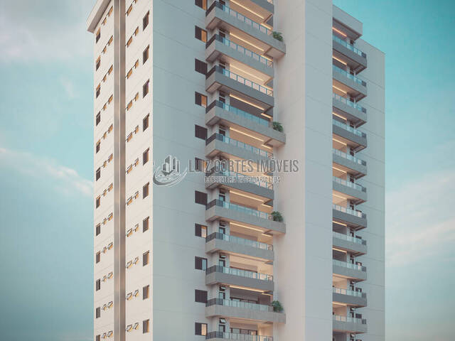 Apartamento para Venda em Uberlândia - 2