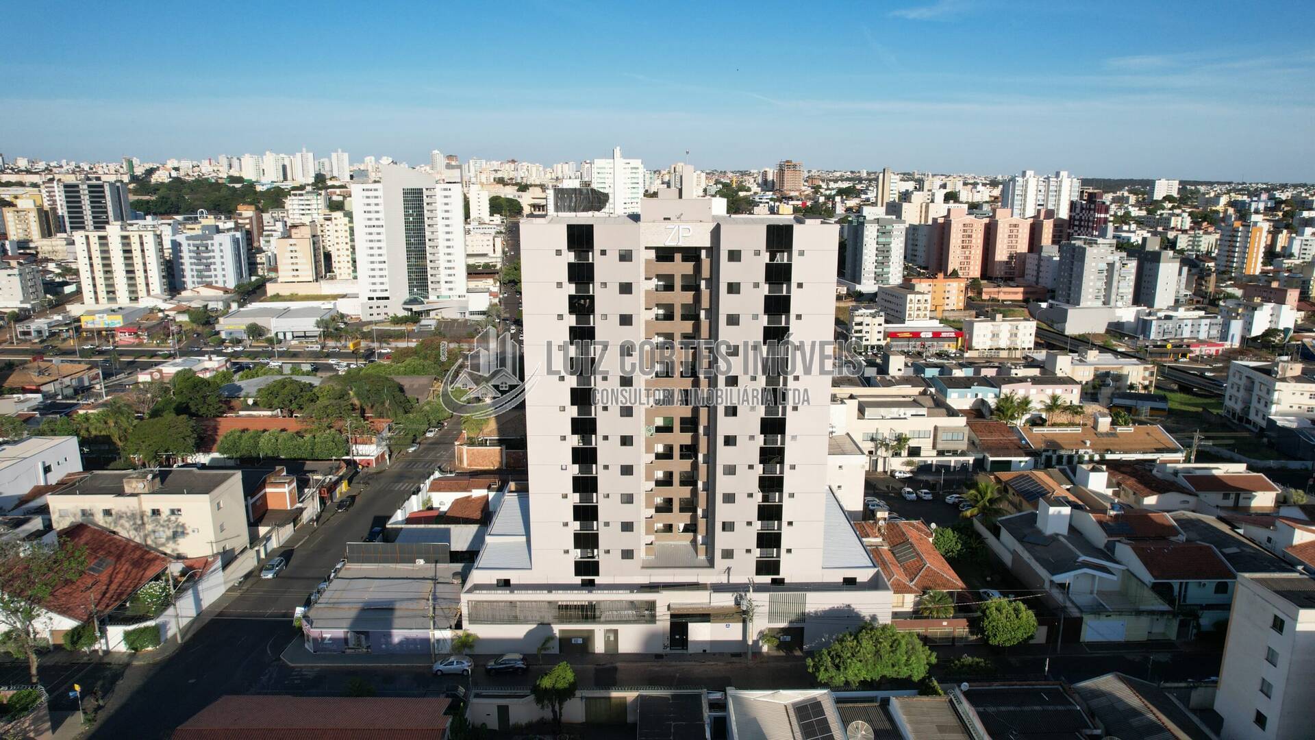 Apartamento à venda com 3 quartos, 96m² - Foto 18