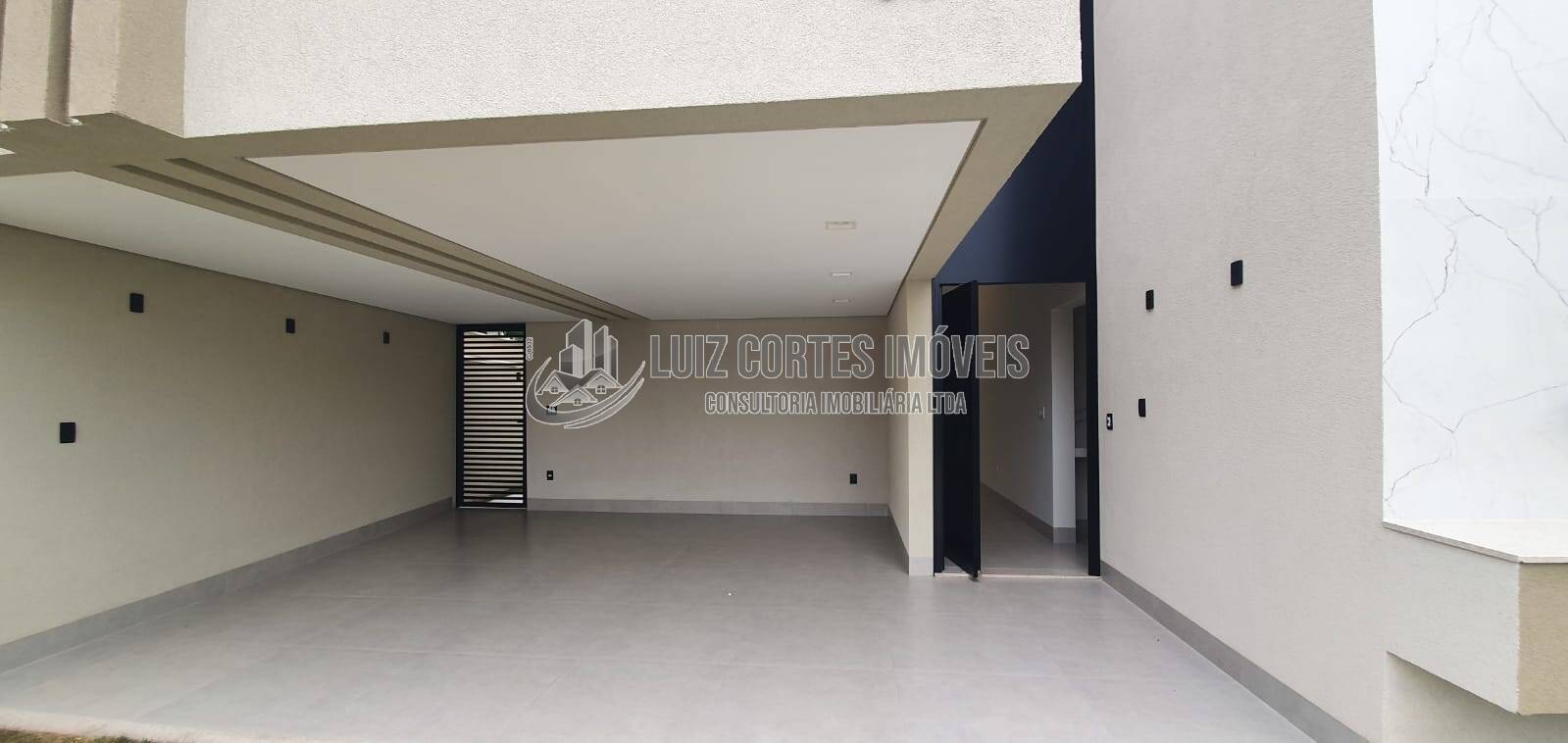 Casa à venda com 4 quartos, 228m² - Foto 6