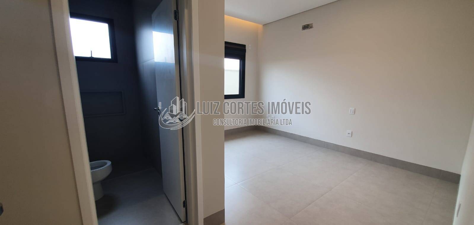 Casa à venda com 4 quartos, 228m² - Foto 39