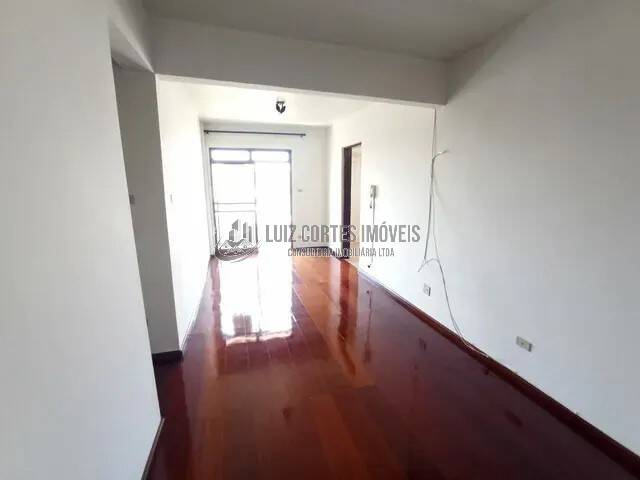 Apartamento à venda com 3 quartos, 117m² - Foto 3