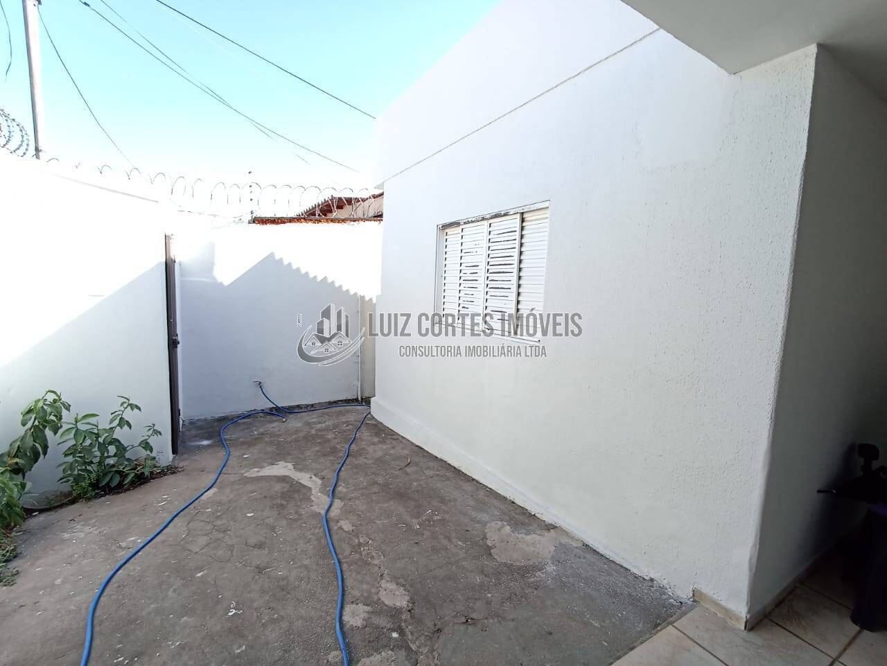 Casa à venda com 3 quartos, 297m² - Foto 11