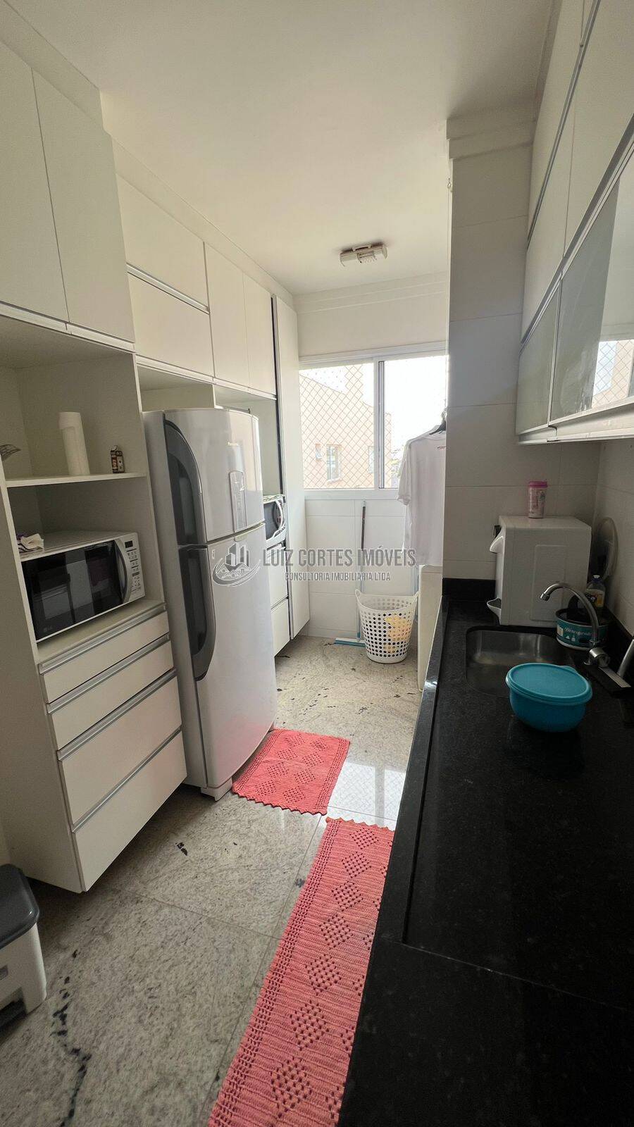 Apartamento à venda com 2 quartos, 70m² - Foto 6