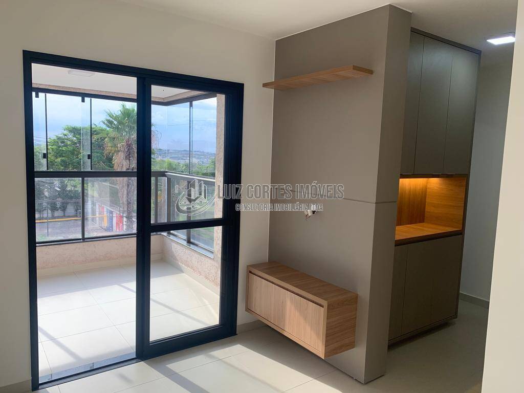 Apartamento à venda com 2 quartos, 64m² - Foto 2