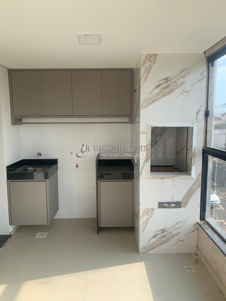 Apartamento à venda com 2 quartos, 64m² - Foto 10