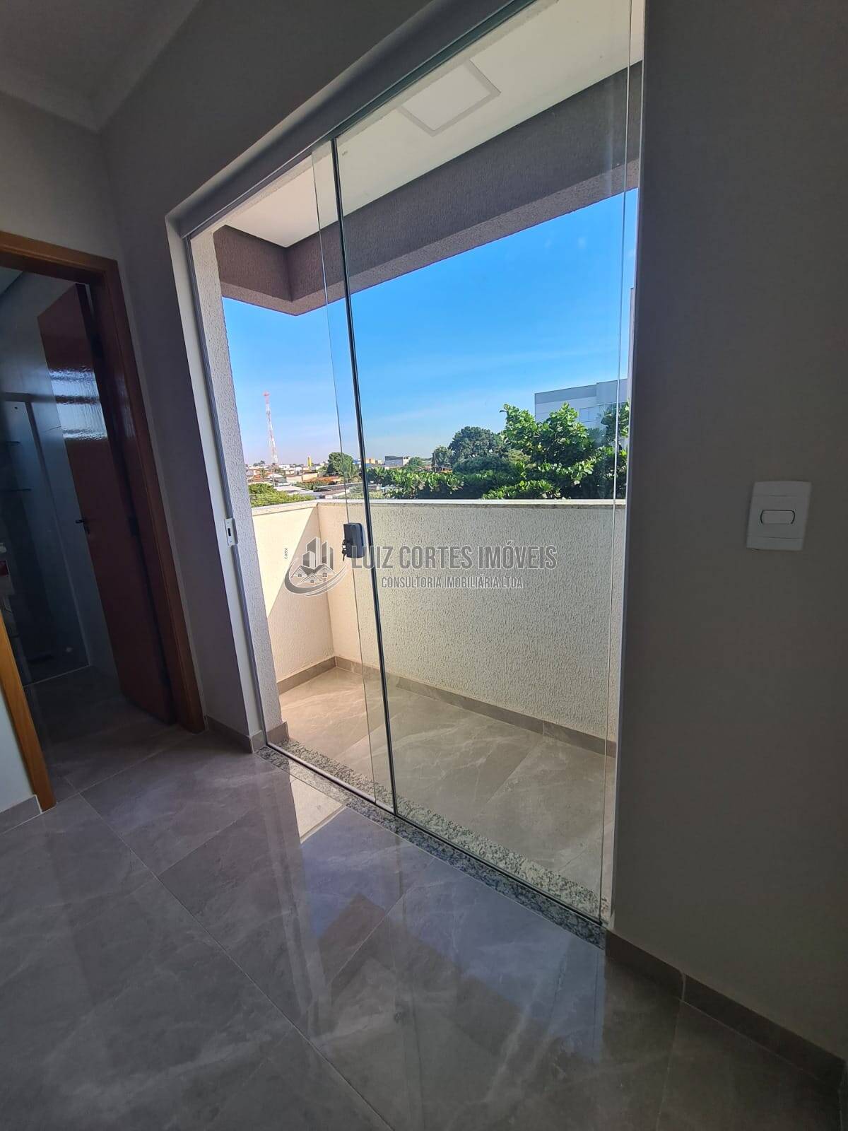 Apartamento à venda com 2 quartos, 51m² - Foto 6