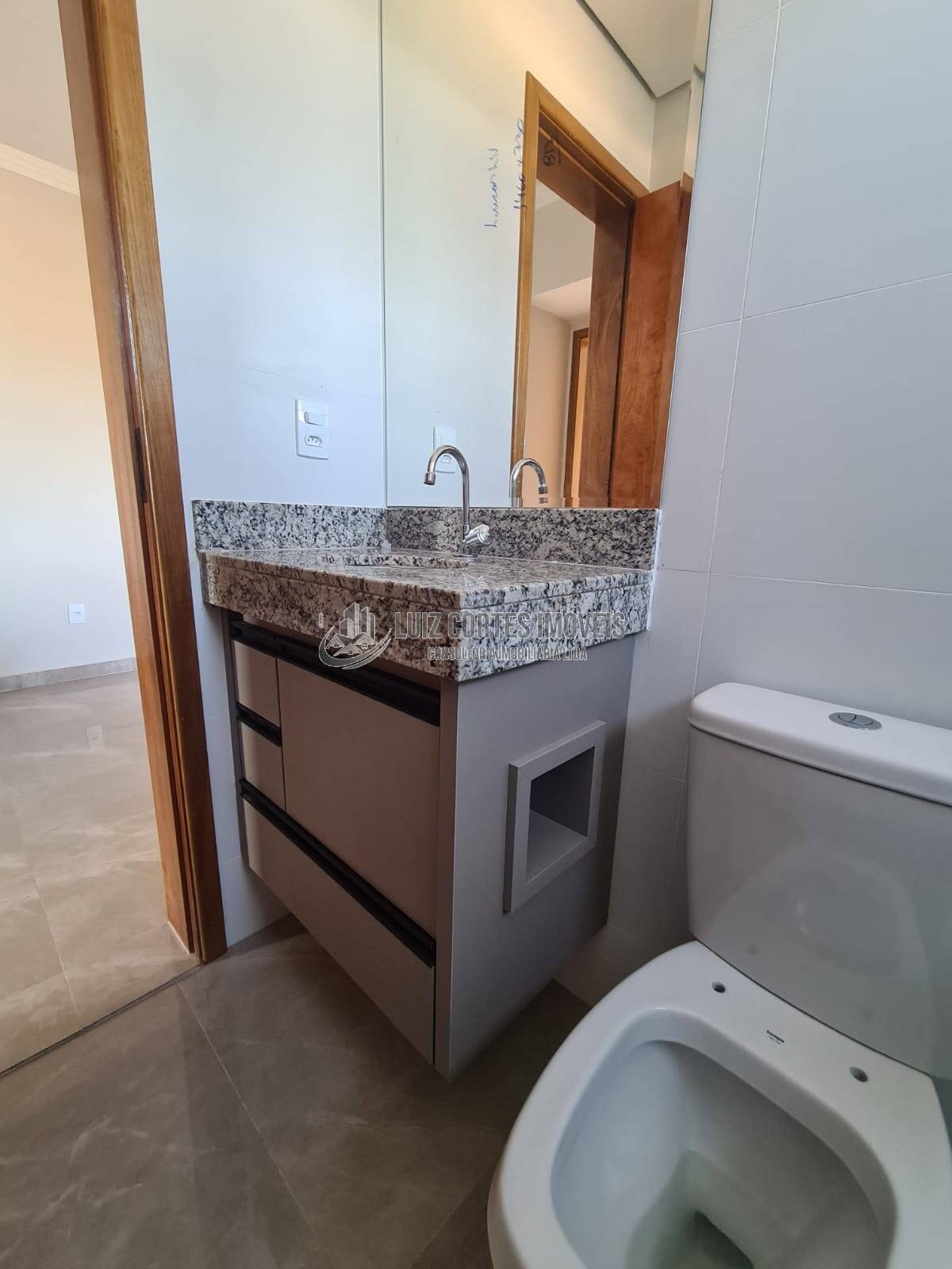 Apartamento à venda com 2 quartos, 51m² - Foto 10