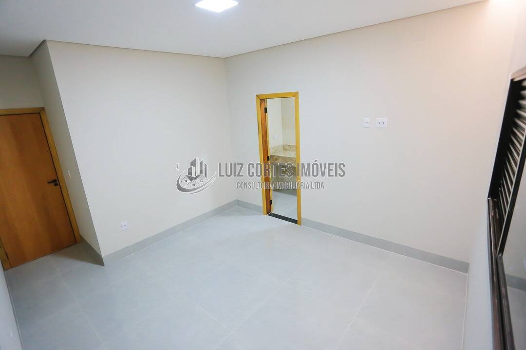 Casa à venda com 3 quartos, 148m² - Foto 13