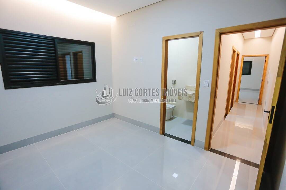 Casa à venda com 3 quartos, 148m² - Foto 11