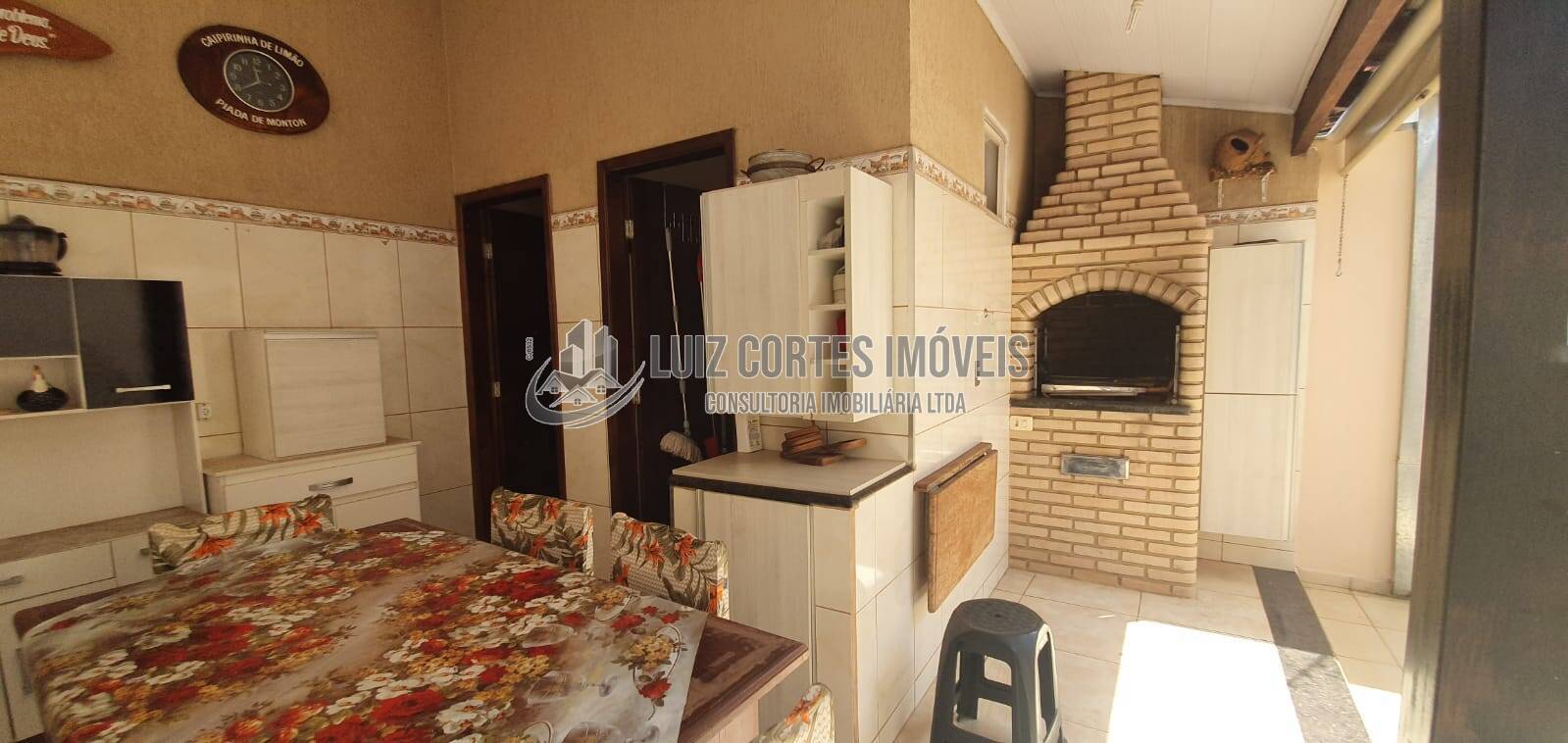 Casa à venda com 3 quartos, 250m² - Foto 34