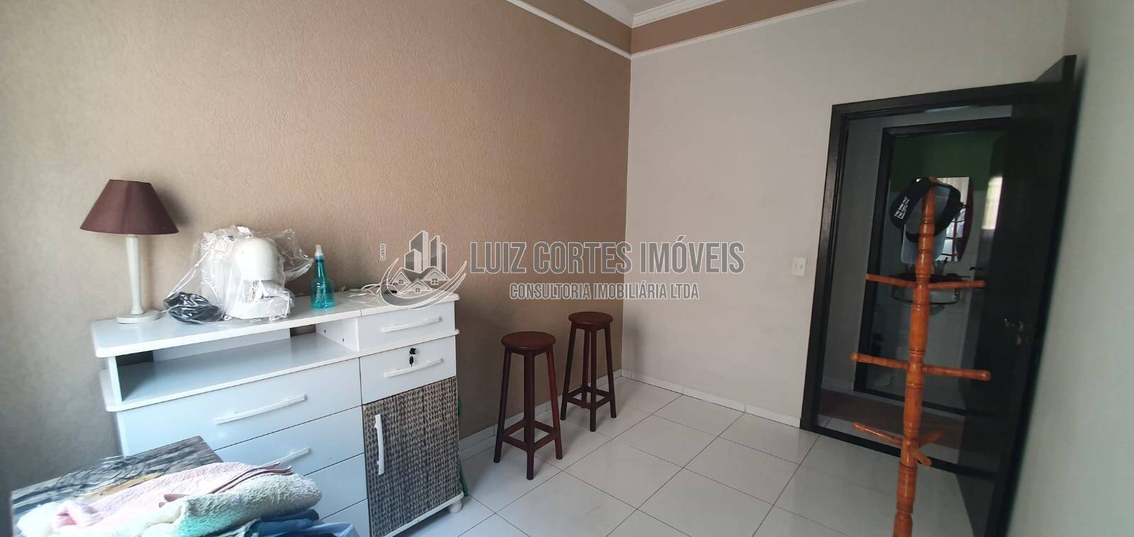 Casa à venda com 3 quartos, 250m² - Foto 22