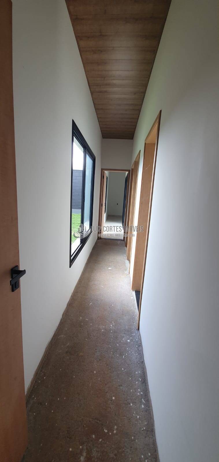 Casa à venda com 3 quartos, 250m² - Foto 25