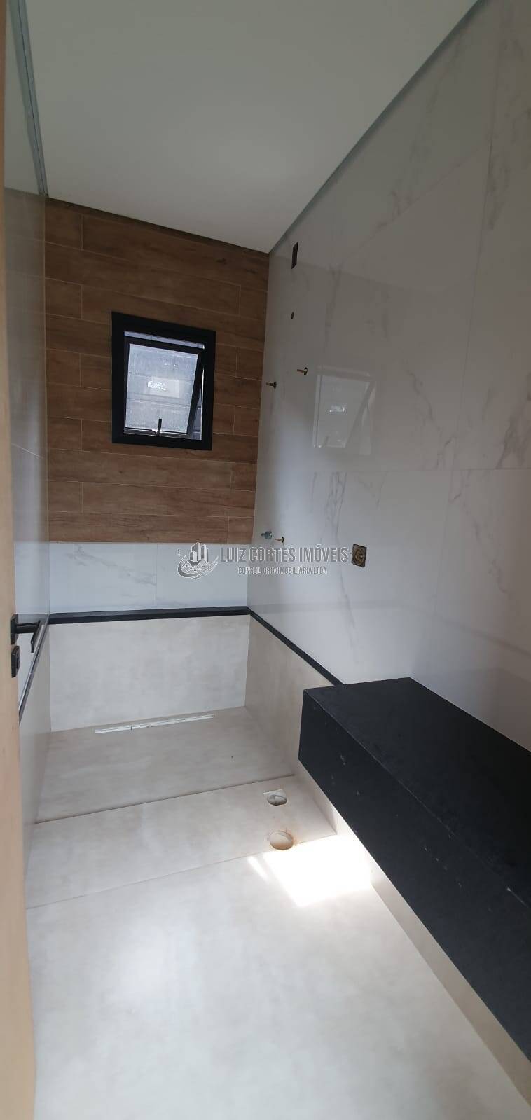 Casa à venda com 3 quartos, 250m² - Foto 38