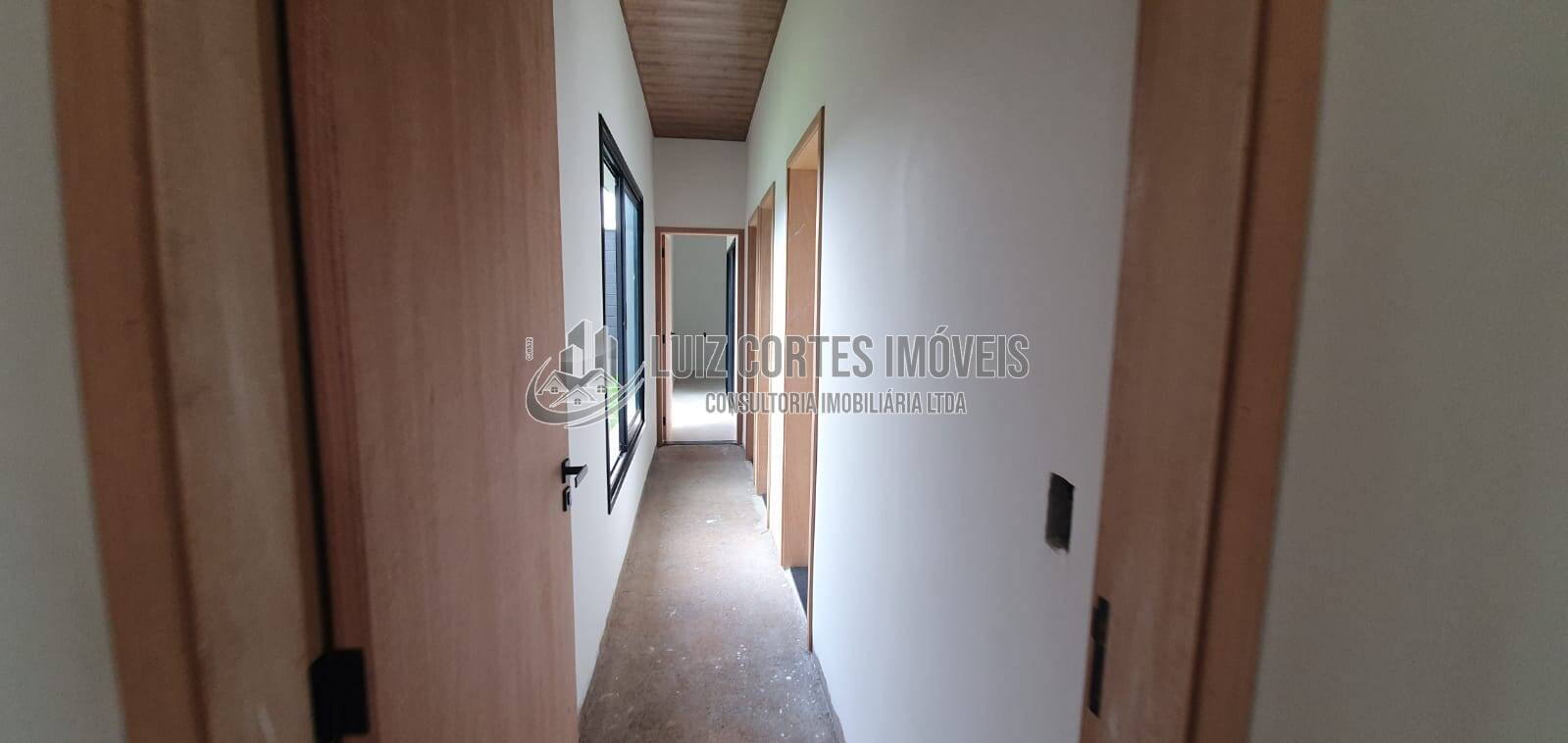 Casa à venda com 3 quartos, 250m² - Foto 26