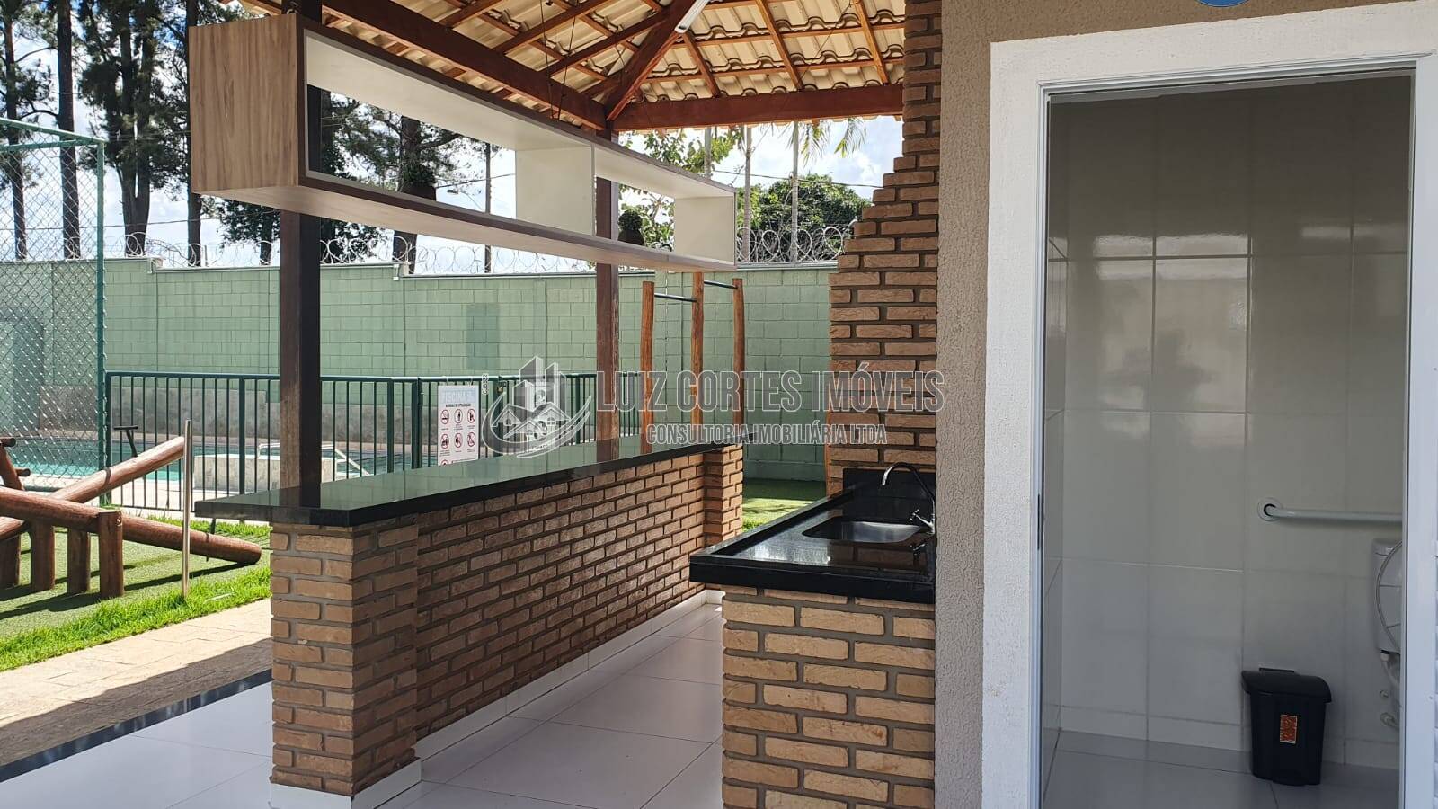 Apartamento à venda com 2 quartos, 44m² - Foto 5