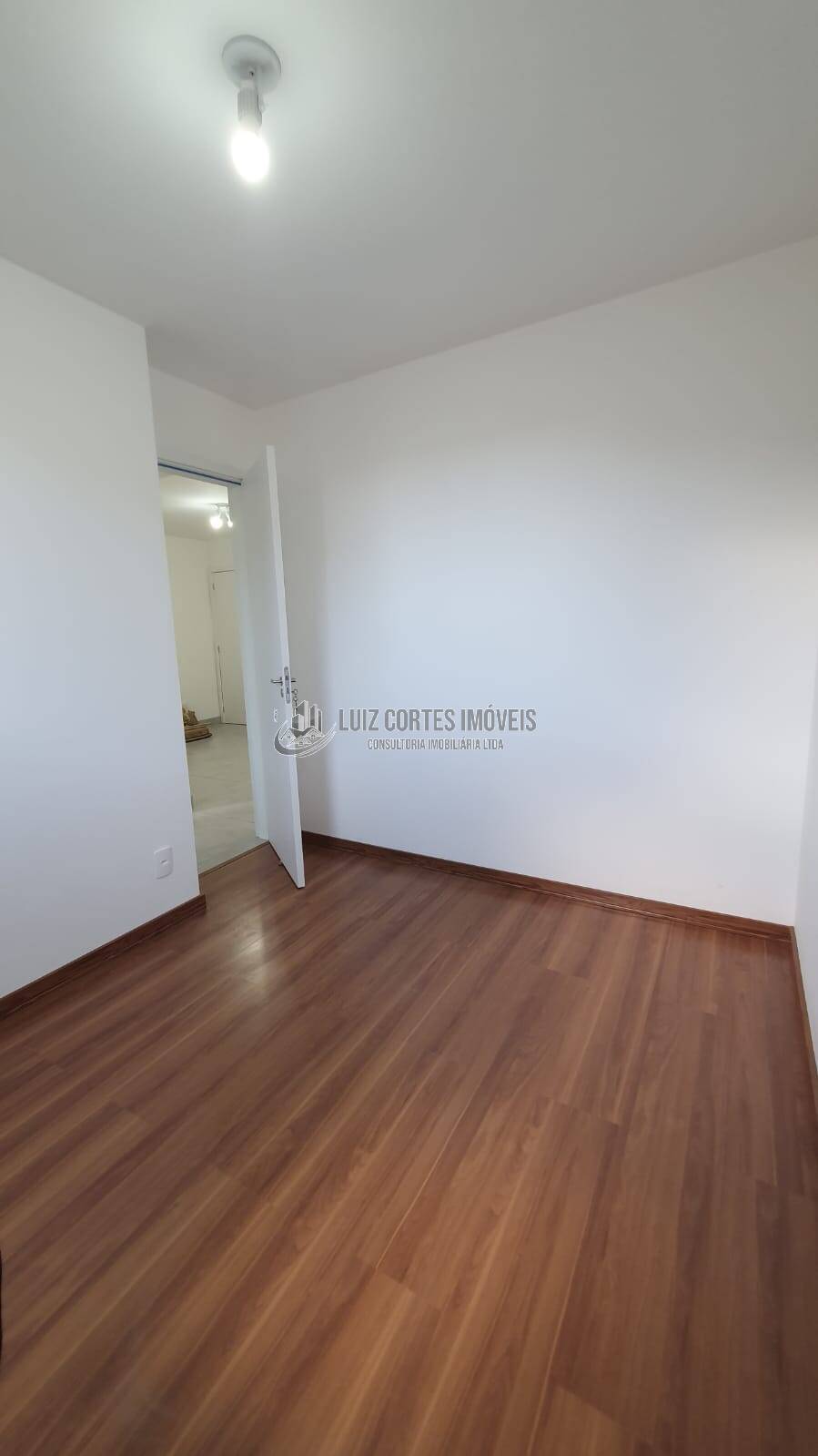 Apartamento à venda com 2 quartos, 44m² - Foto 37