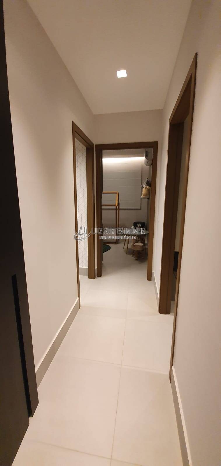 Apartamento à venda com 3 quartos, 103m² - Foto 32